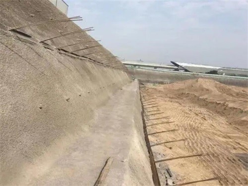 南雄河道边坡加固
